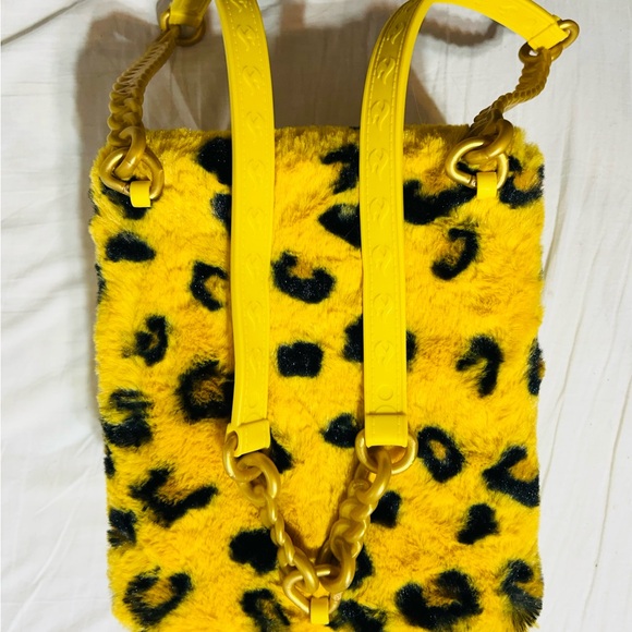 Na! Na! Na! Jennel Jaguar Backpack Bedroom Playset. 2021 - Picture 9 of 14